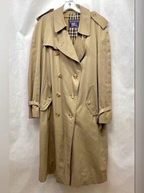 VNTG Original 1970’s  Burberrys Trench Coat Classic Khaki SZ 42 Regular unisex